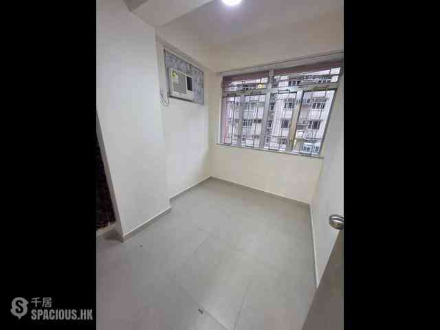 Wan Chai - Wing Tak Building 03