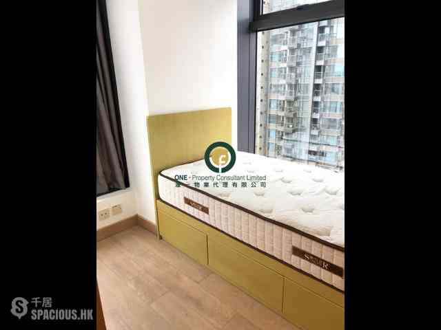 Sai Ying Pun - High Park 99 08