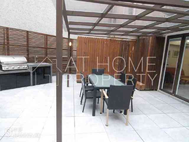 Sai Ying Pun - Golden Phoenix Court 02