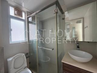 Kennedy Town - Chin Hom Court 06