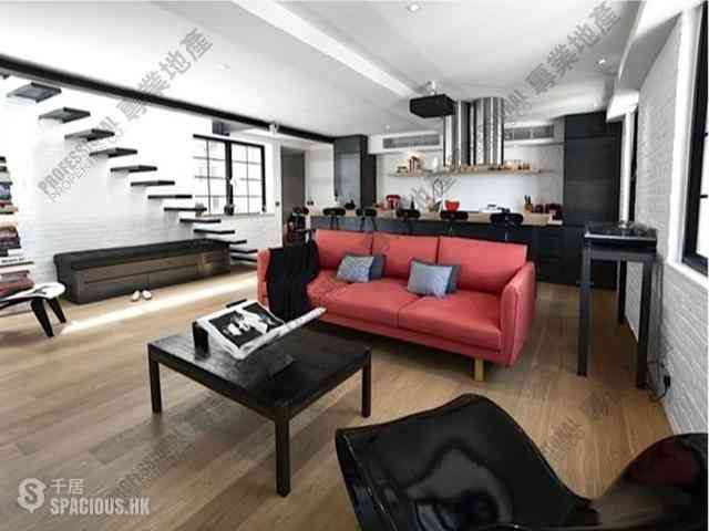 Sai Ying Pun - Wing Cheung Court 05