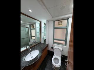 Tung Chung - Tung Chung Crescent Phase 1 Block 1 05