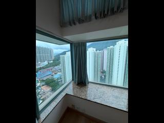 Tung Chung - Tung Chung Crescent Phase 1 Block 1 06