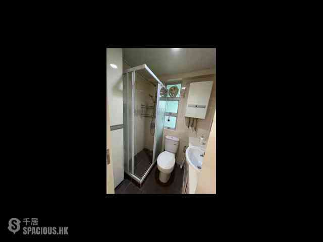 Sheung Wan - Midland Centre Block A 06