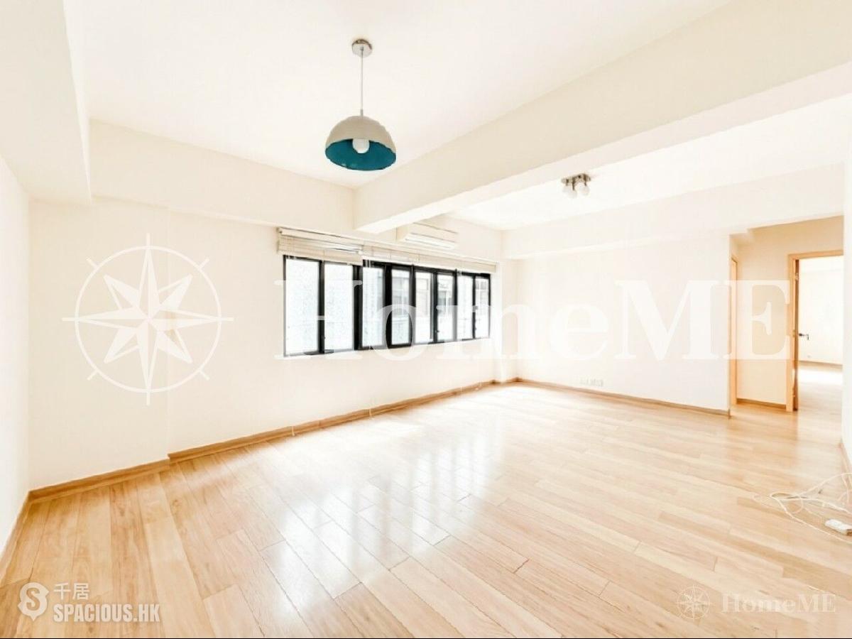 Wan Chai - Fortune Court 01