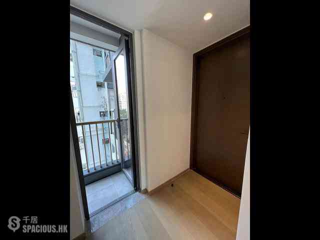 Sai Ying Pun - 15 Western Street 06