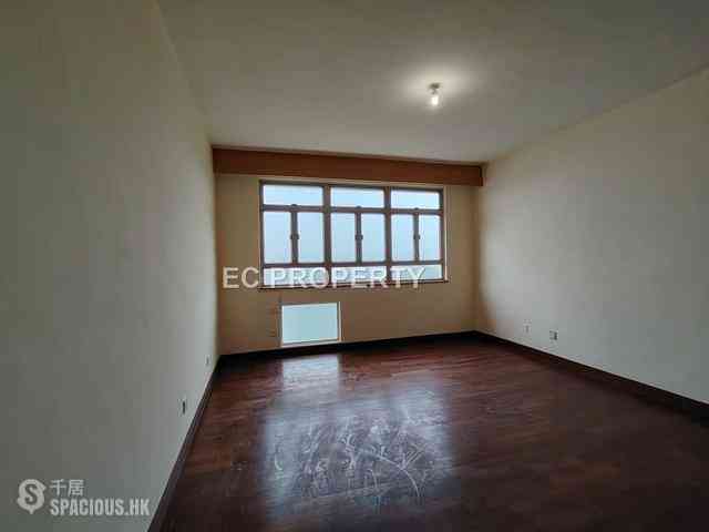 Jardines Lookout - 111, Mount Butler Road 08