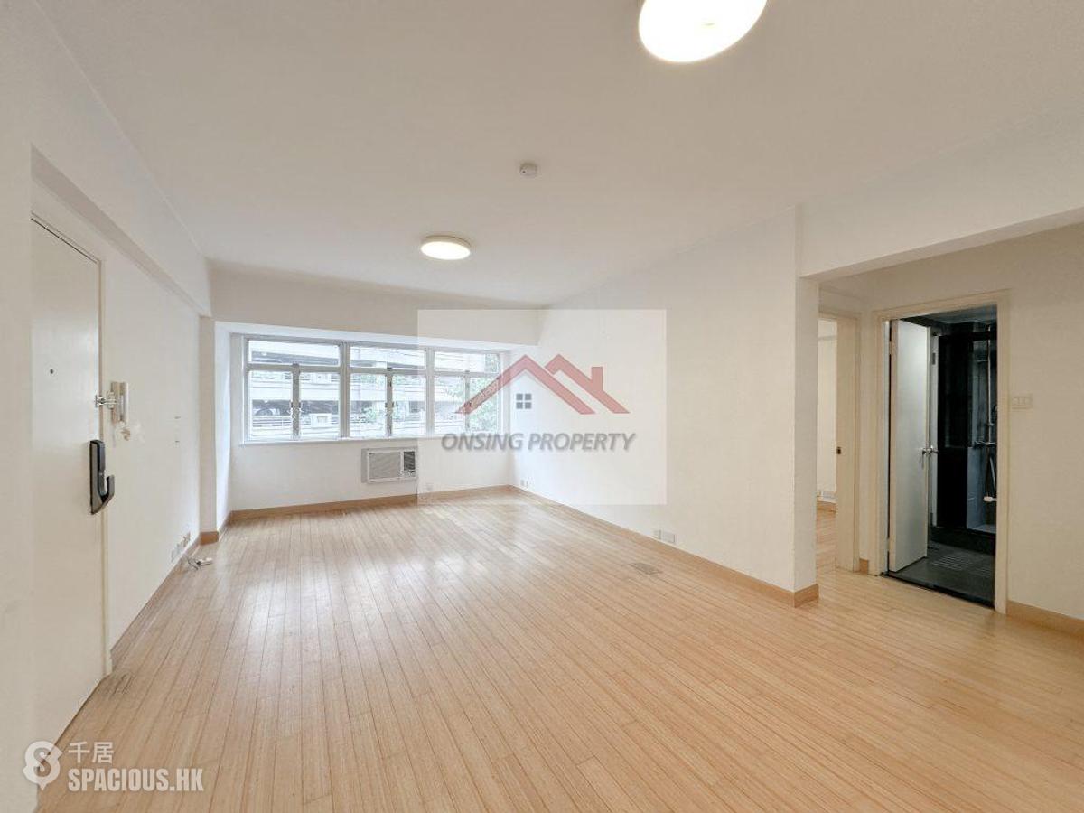 Mid Levels Central - 6B-6E, Bowen Road 01