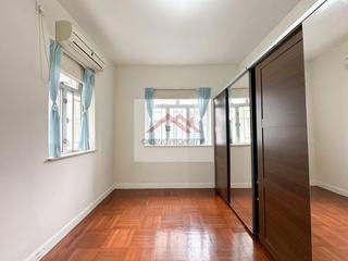 Mid Levels Central - 6B-6E, Bowen Road 06