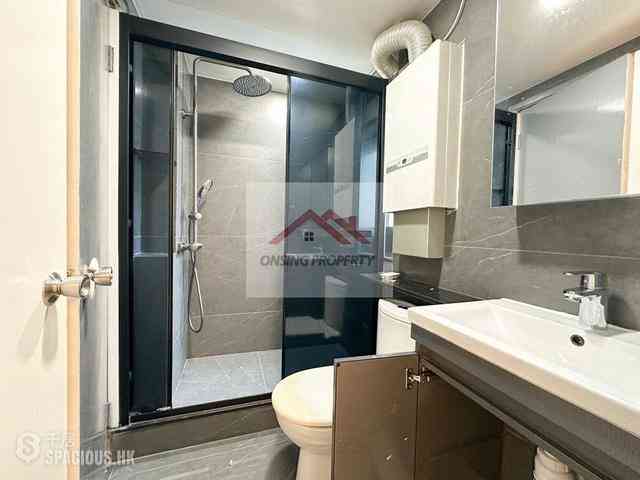 Mid Levels Central - 6B-6E, Bowen Road 06