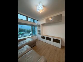 Tung Chung - Tung Chung Crescent Phase 2 Block 5 03