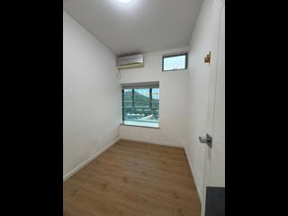 Tung Chung - Tung Chung Crescent Phase 2 Block 5 04