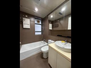 Tung Chung - Tung Chung Crescent Phase 2 Block 5 07