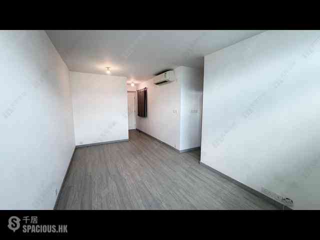 Tung Chung - Tung Chung Crescent Phase 2 Block 6 01