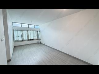Tung Chung - Tung Chung Crescent Phase 2 Block 6 04