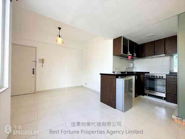 Kennedy Town - To Li Garden 03