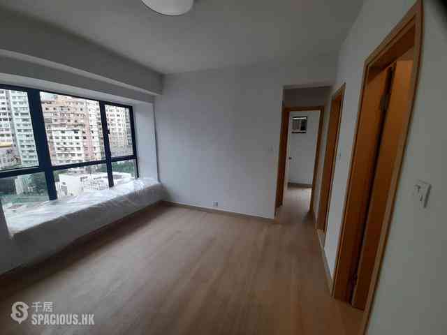 Poho - Rich View Terrace 01