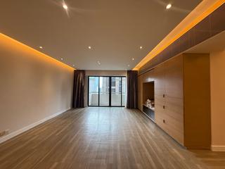 Mid Levels Central - Wilshire Park 03