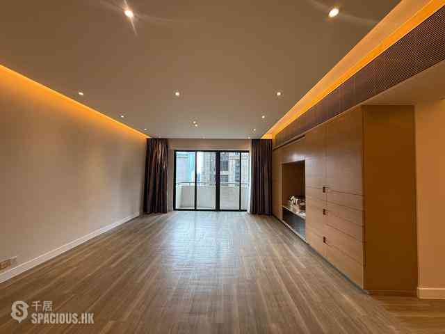Mid Levels Central - Wilshire Park 03