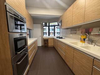 Mid Levels Central - Wilshire Park 05