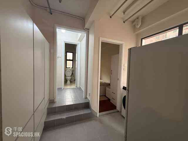 Mid Levels Central - Wilshire Park 07