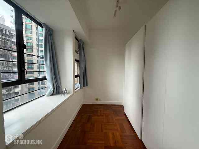 Mid Levels Central - Wilshire Park 13