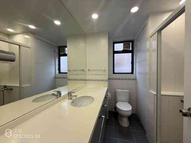 Mid Levels Central - Wilshire Park 15