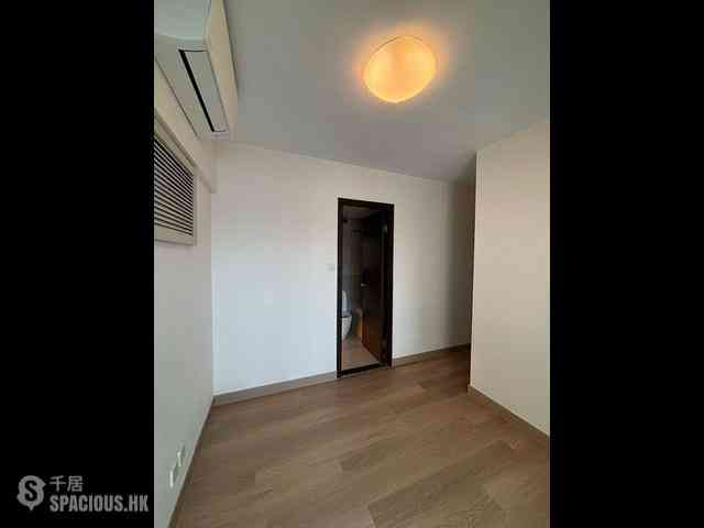 Sai Wan Ho - Grand Promenade Block 1 03