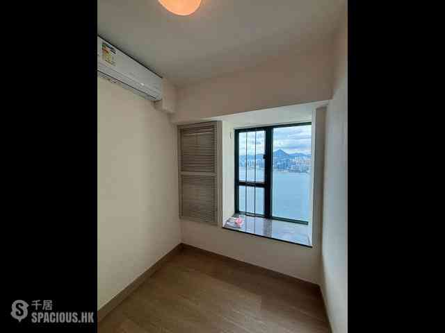 Sai Wan Ho - Grand Promenade Block 1 04