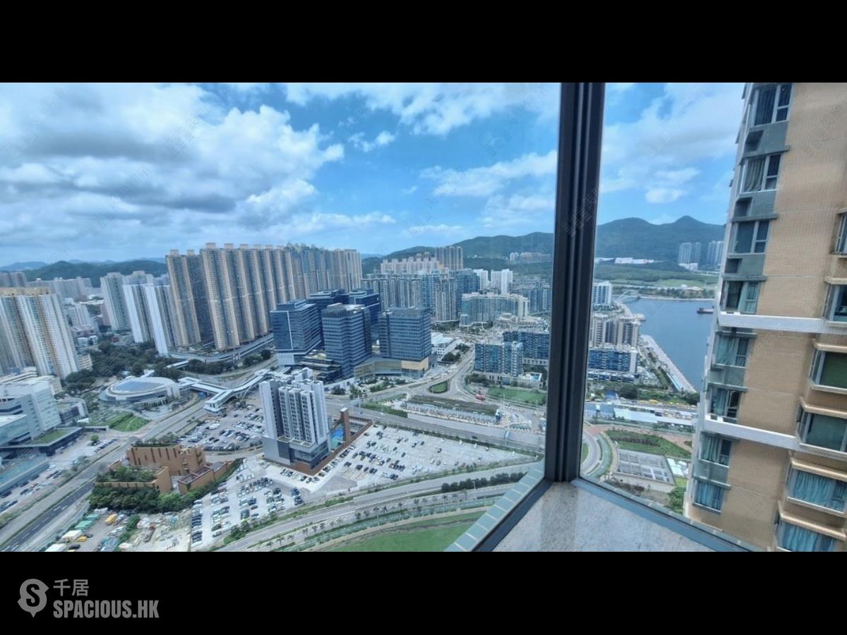 调景岭 - 维景湾畔 01