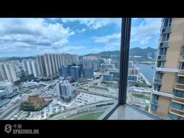 调景岭 - 维景湾畔 01