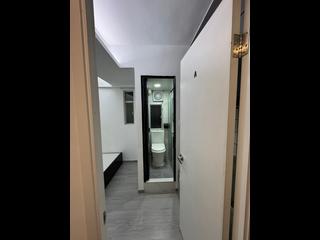 Mong Kok - Yuen Fat Building 03