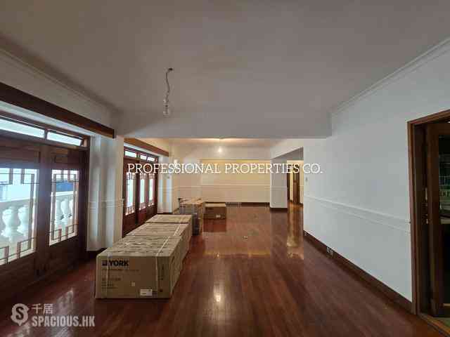Mid Levels Central - Ivory Court 02