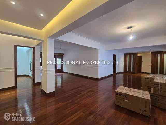 Mid Levels Central - Ivory Court 03