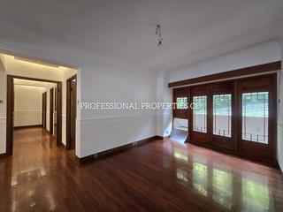 Mid Levels Central - Ivory Court 04