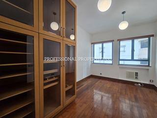 Mid Levels Central - Ivory Court 07