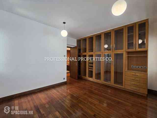 Mid Levels Central - Ivory Court 13