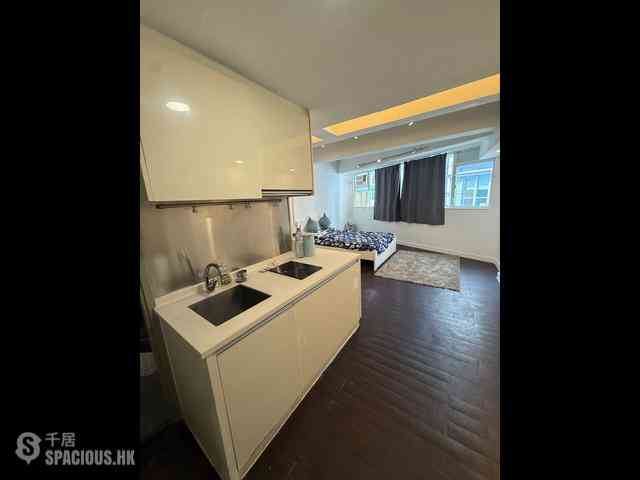 Central - 68 Hollywood Road 02