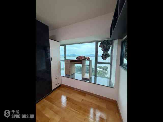 Tung Chung - Seaview Crescent Block 1 07