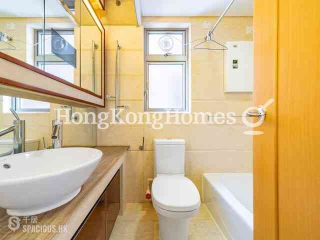 Tai Kok Tsui - Harbour Green 09