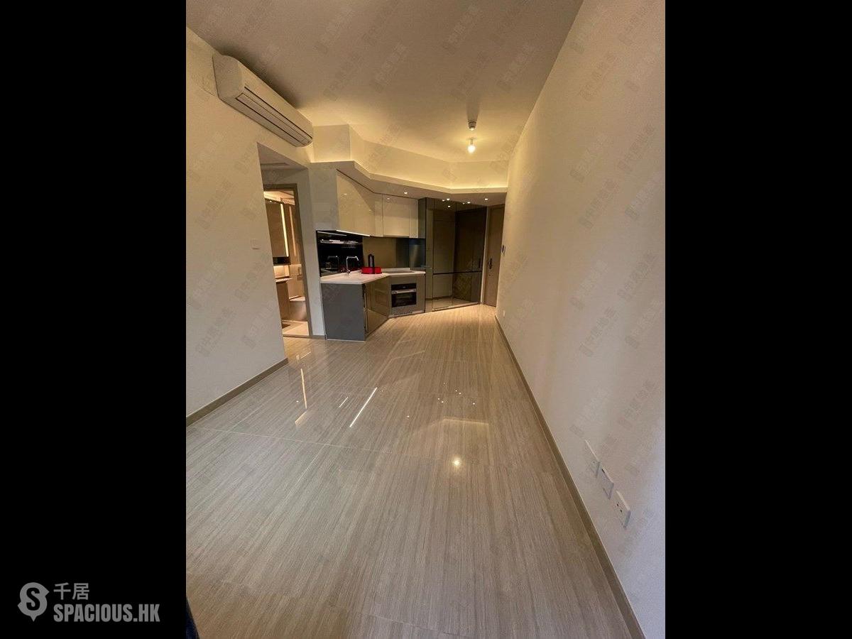 Wong Chuk Hang - The Southside Phase 1 Southland Tower 2A 01