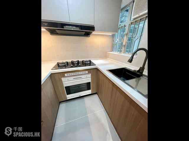 North Point - Island Place 03