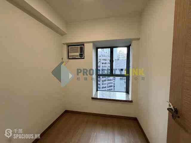 Sheung Wan - Queen's Terrace 05