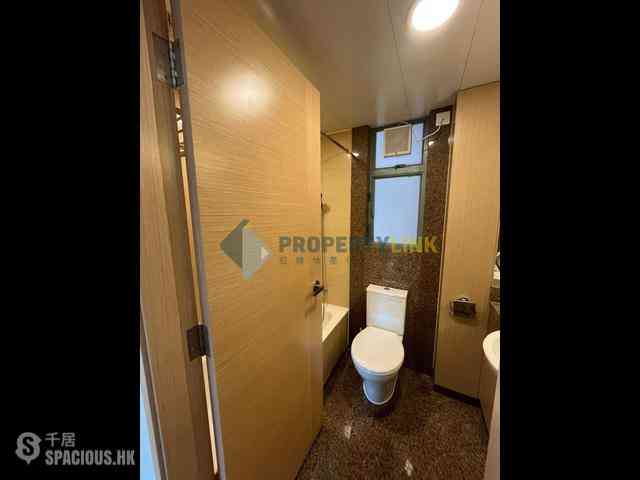 Sheung Wan - Queen's Terrace 10