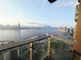 Wan Chai - The Gloucester 02