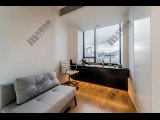 Wan Chai - The Gloucester 11
