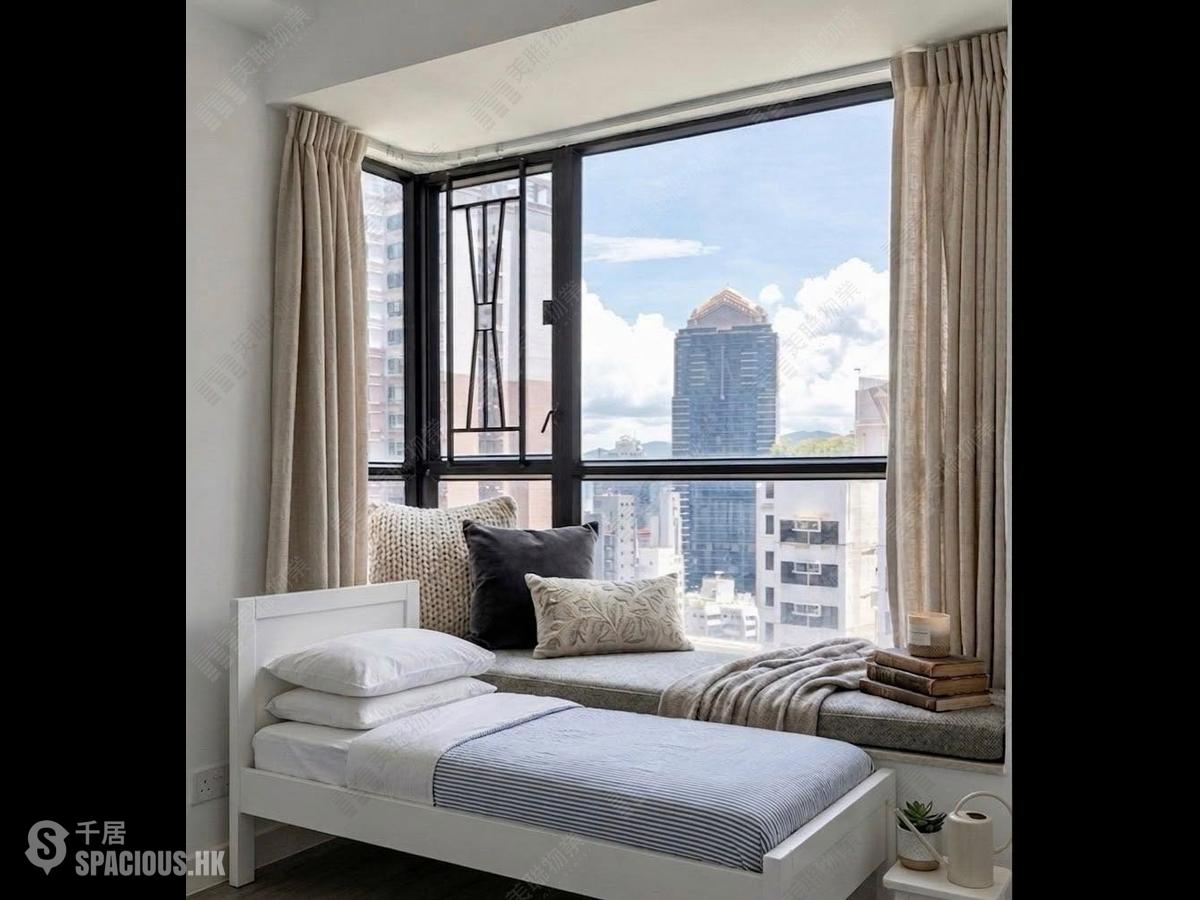 Mid Levels Central - Scenic Rise 01