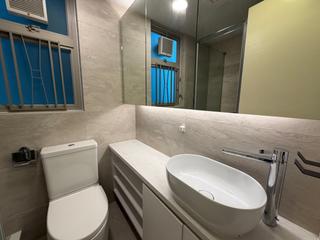 Sai Ying Pun - Centre Place 05