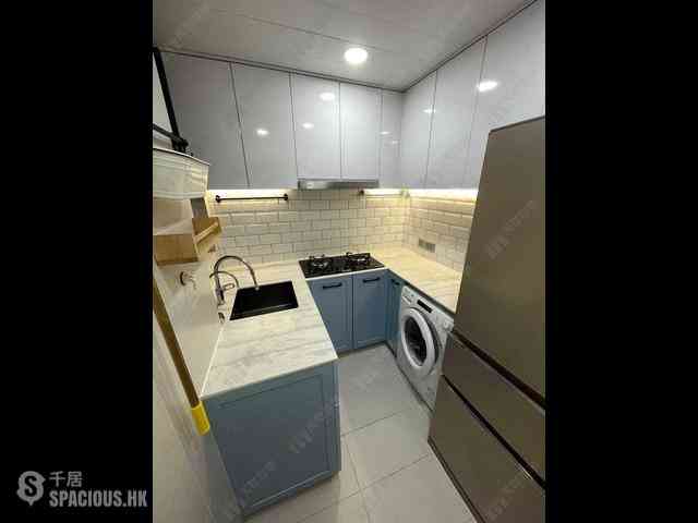 Tung Chung - Caribbean Coast Phase 1 Monterey Cove Tower 2 02