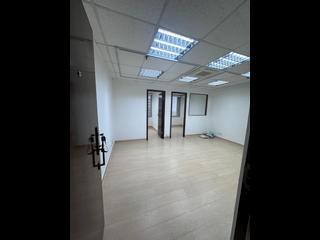 Wan Chai - Kiu Yin Commercial Building 06